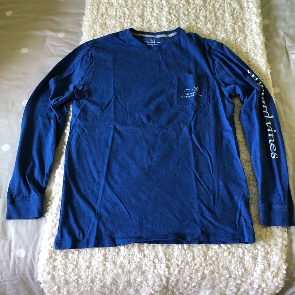 Vineyard vines whale T-shirt